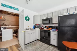 205-207 Delmar St, Philadelphia, PA 19128 - Photo 10