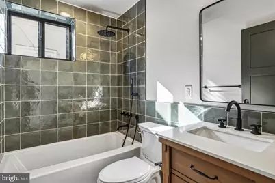 1635 S 5th Street, Philadelphia, PA 19148 - Photo 26