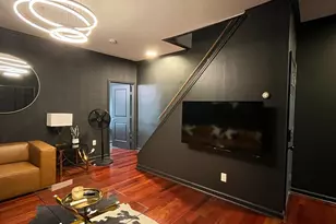 2112 S 3rd St, Philadelphia, PA 19148 - Photo 14