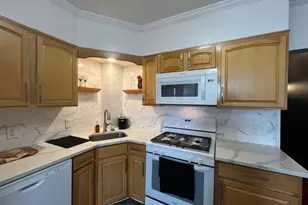 2112 S 3rd St, Philadelphia, PA 19148 - Photo 10