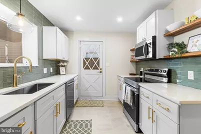 2542 Jasper Street, Philadelphia, PA 19125 - Photo 8