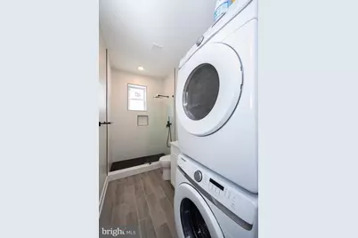 2001 S Norwood Street #UNIT B, Philadelphia, PA 19145 - Photo 20