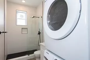 2001 S Norwood St, Philadelphia, PA 19145 - Photo 20