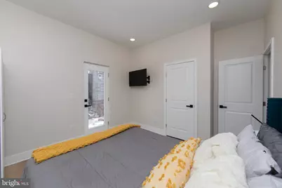 2001 S Norwood Street #UNIT B, Philadelphia, PA 19145 - Photo 14