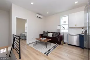 2001 S Norwood St, Philadelphia, PA 19145 - Photo 6