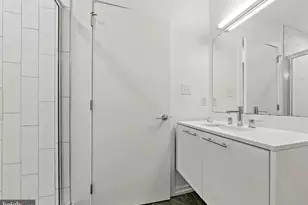 2538 W Girard Ave, Philadelphia, PA 19130 - Photo 18