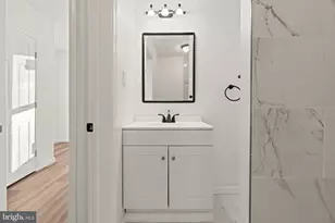 5411 Delancey St, Philadelphia, PA 19143 - Photo 28