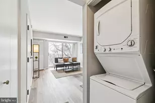 8030 Ditman St, Philadelphia, PA 19136 - Photo 6