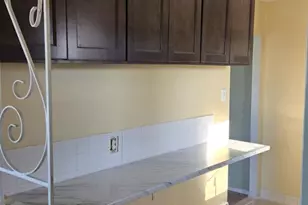 7815 Summerdale Ave, Philadelphia, PA 19111 - Photo 6