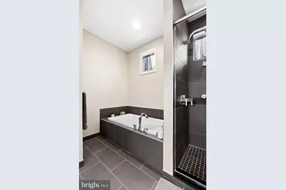 813 N Orianna Street #813A, Philadelphia, PA 19123 - Photo 12