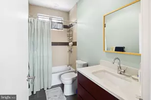 813 N Orianna St, Philadelphia, PA 19123 - Photo 32