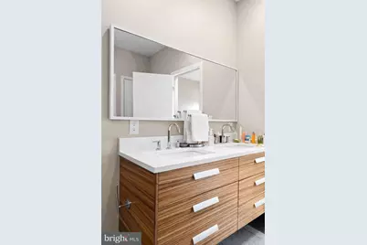 813 N Orianna Street #813A, Philadelphia, PA 19123 - Photo 14