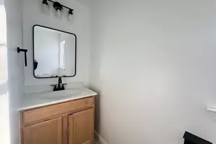 1811 S 32nd St, Philadelphia, PA 19145 - Photo 10