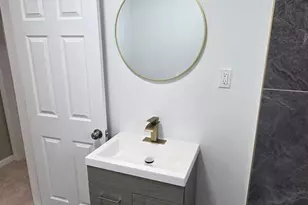 1101 E Rittenhouse St, Philadelphia, PA 19138 - Photo 32