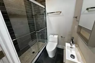 1005 N Marshall St, Philadelphia, PA 19123 - Photo 4