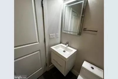 1005 N Marshall Street #2, Philadelphia, PA 19123 - Photo 10