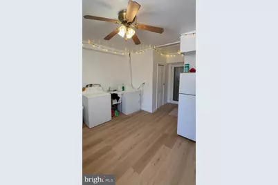 2033 S 9th Street, Philadelphia, PA 19148 - Photo 8