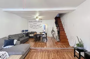 2033 S 9th St, Philadelphia, PA 19148 - Photo 2