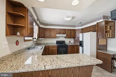 708 Hoffnagle Street, Philadelphia, PA 19111 - Photo 4