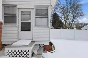 708 Hoffnagle St, Philadelphia, PA 19111 - Photo 16