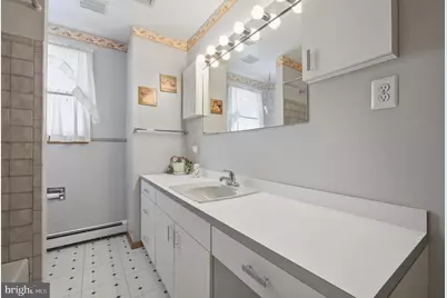 708 Hoffnagle Street, Philadelphia, PA 19111 - Photo 34