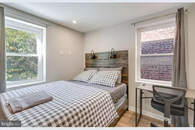 876 N 19th Street, Philadelphia, PA 19130 - Photo 6