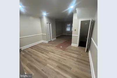 182 W Champlost Street W, Philadelphia, PA 19120 - Photo 2