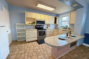 2923 Disston St, Philadelphia, PA 19149 - Photo 6