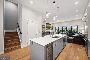 4588 Silverwood St, Philadelphia, PA 19127 - Photo 8