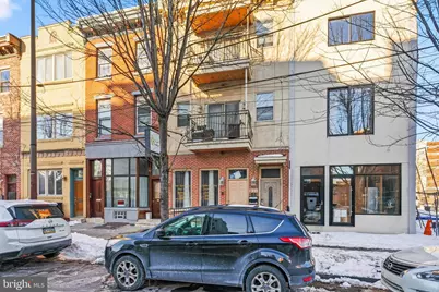 329 W Girard Avenue, Philadelphia, PA 19123 - Photo 2