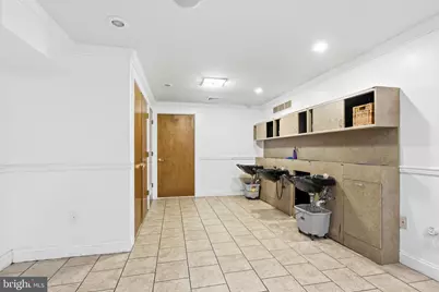 329 W Girard Avenue, Philadelphia, PA 19123 - Photo 12