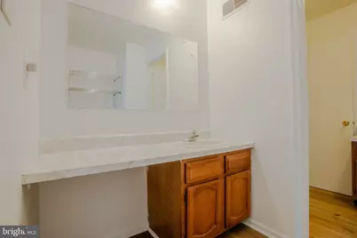 389 E Gorgas Lane, Philadelphia, PA 19119 - Photo 14