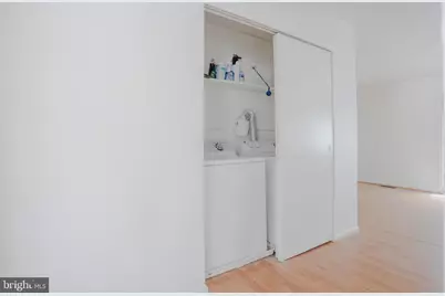 389 E Gorgas Lane, Philadelphia, PA 19119 - Photo 6