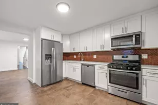 985 N 5th St, Philadelphia, PA 19123 - Photo 10