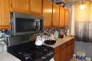 320 E Claremont Rd, Philadelphia, PA 19120 - Photo 8