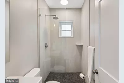 433 Roxborough, Philadelphia, PA 19128 - Photo 18