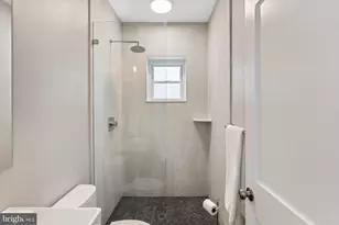 433 Roxborough, Philadelphia, PA 19128 - Photo 18