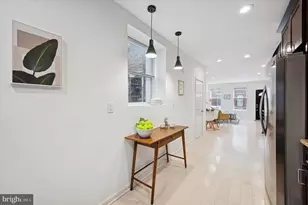 1743 Pierce St, Philadelphia, PA 19145 - Photo 10