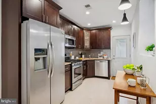 1743 Pierce St, Philadelphia, PA 19145 - Photo 8