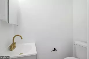 6621 N Uber St, Philadelphia, PA 19138 - Photo 16