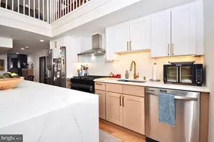 1525 Rodman St, Philadelphia, PA 19146 - Photo 2