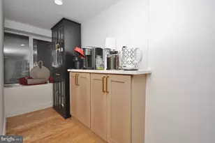 1525 Rodman St, Philadelphia, PA 19146 - Photo 8