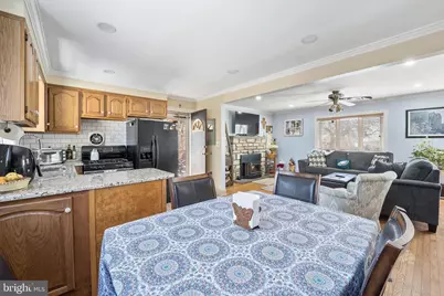 1439 Shelmire Avenue, Philadelphia, PA 19111 - Photo 8