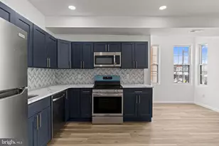 2454 N 33rd St, Philadelphia, PA 19132 - Photo 12