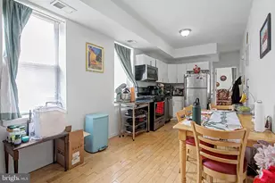 2031 E Susquehanna Ave, Philadelphia, PA 19125 - Photo 12