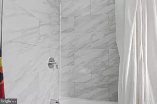 2031 E Susquehanna Ave, Philadelphia, PA 19125 - Photo 20