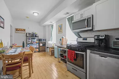 2031 E Susquehanna Avenue, Philadelphia, PA 19125 - Photo 14