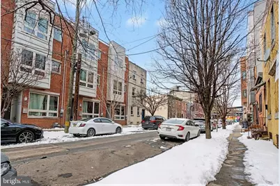 2031 E Susquehanna Avenue, Philadelphia, PA 19125 - Photo 32