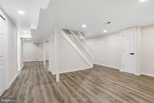 513 Smithfield Ave, Philadelphia, PA 19116 - Photo 24