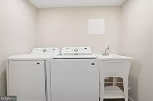 513 Smithfield Ave, Philadelphia, PA 19116 - Photo 26